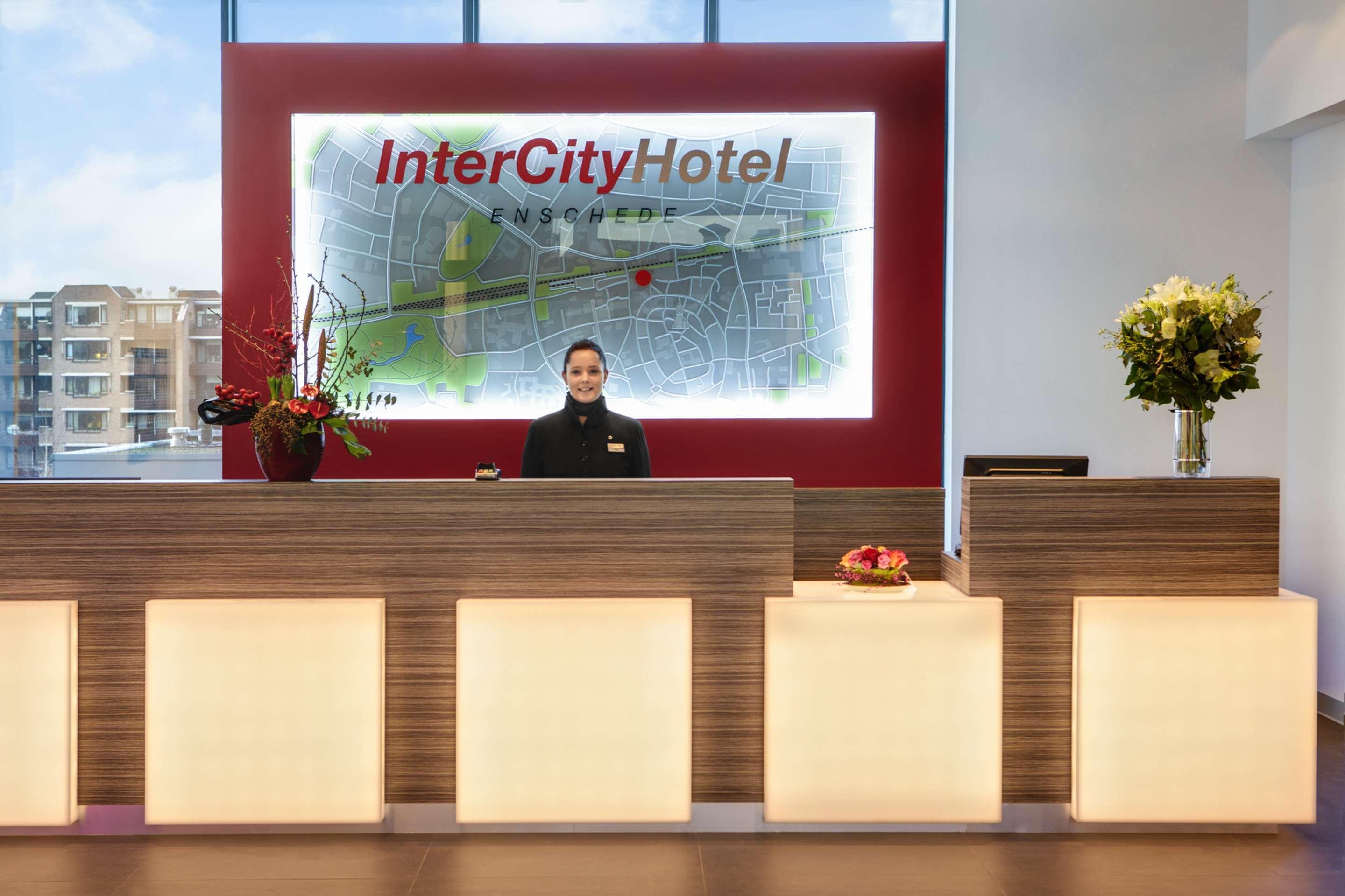 Intercityhotel Enschede Bagian luar foto